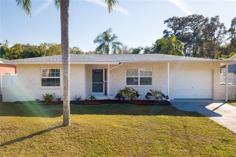 52 Cypress Dr, Palm Harbor, FL 34684 - realtor.com®